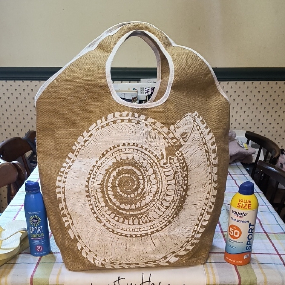 Stylish Tan Shell Print Women's Bag